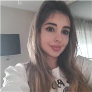 Laureata in lingue impartisce lezioni di inglese